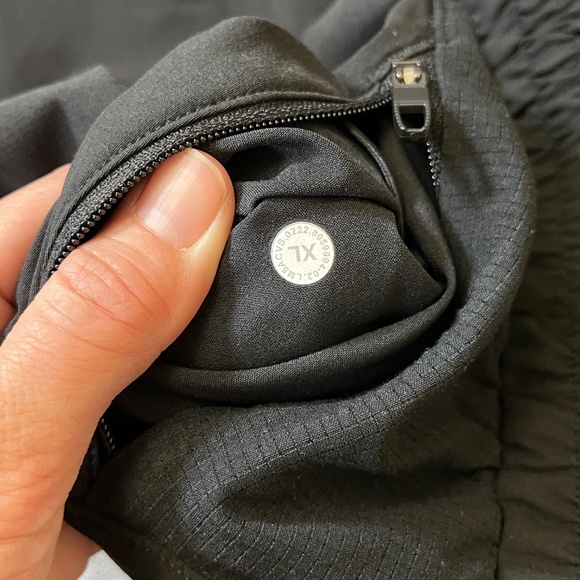 Lululemon License To Train Jogger Pants - Men's Size XL - Black - Picture 6 of 10